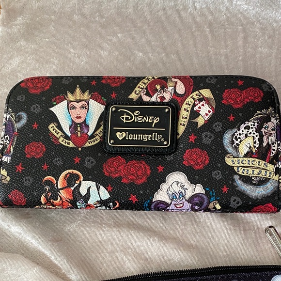 Loungefly Disney Villains Black and Red  Bag Set all 6 pieces - Picture 6 of 8